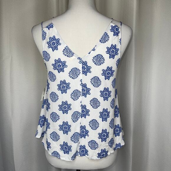 Altar’d State Embroidered Accent Tank - Picture 4 of 7